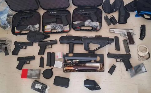 Εγκληματική οργάνωση διακινούσε όπλα και ναρκωτικά στη Ζάκυνθο